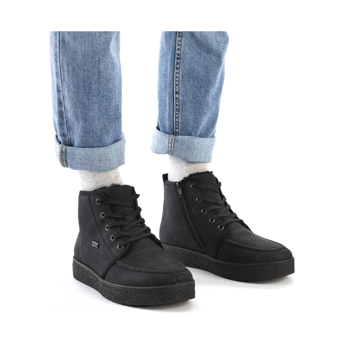 black casual closed men's boots