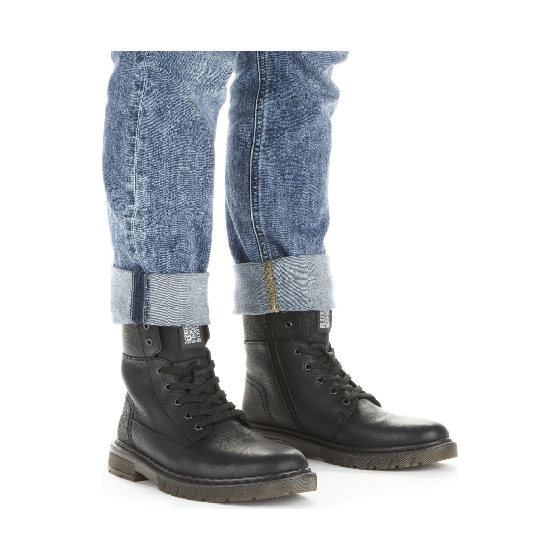 black casual closed men's boots