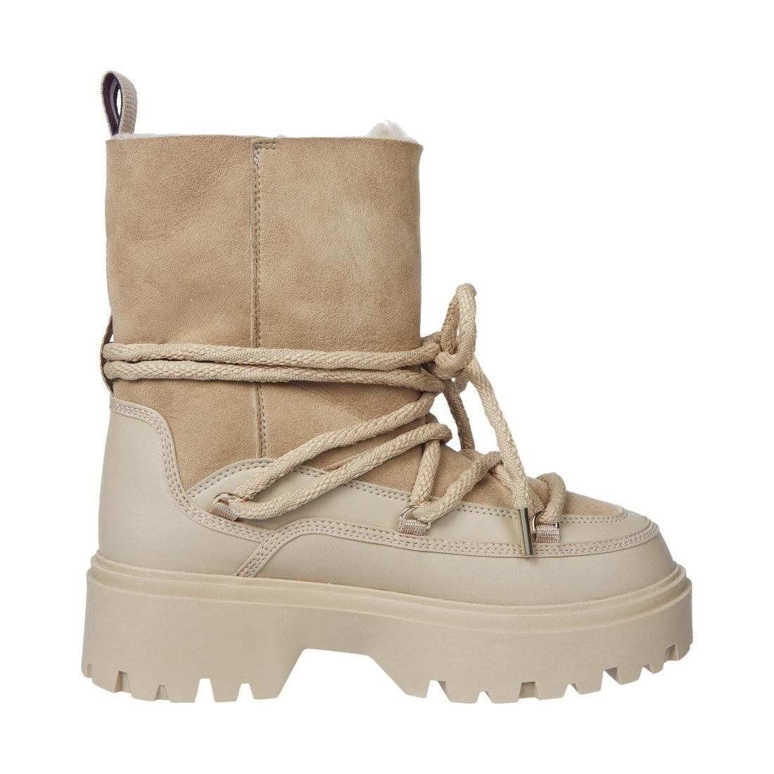 real shearling snowboot