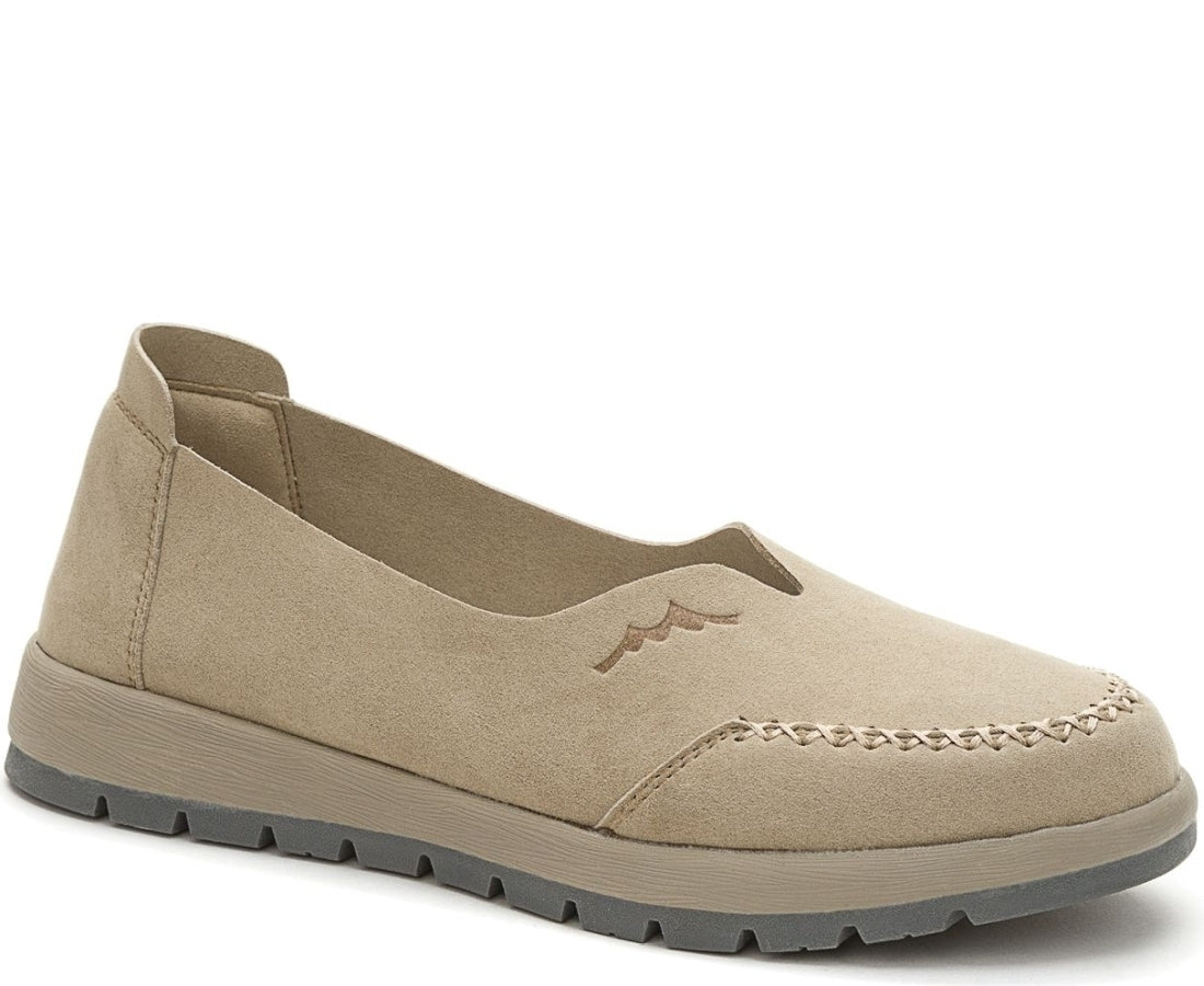 leisure shoes