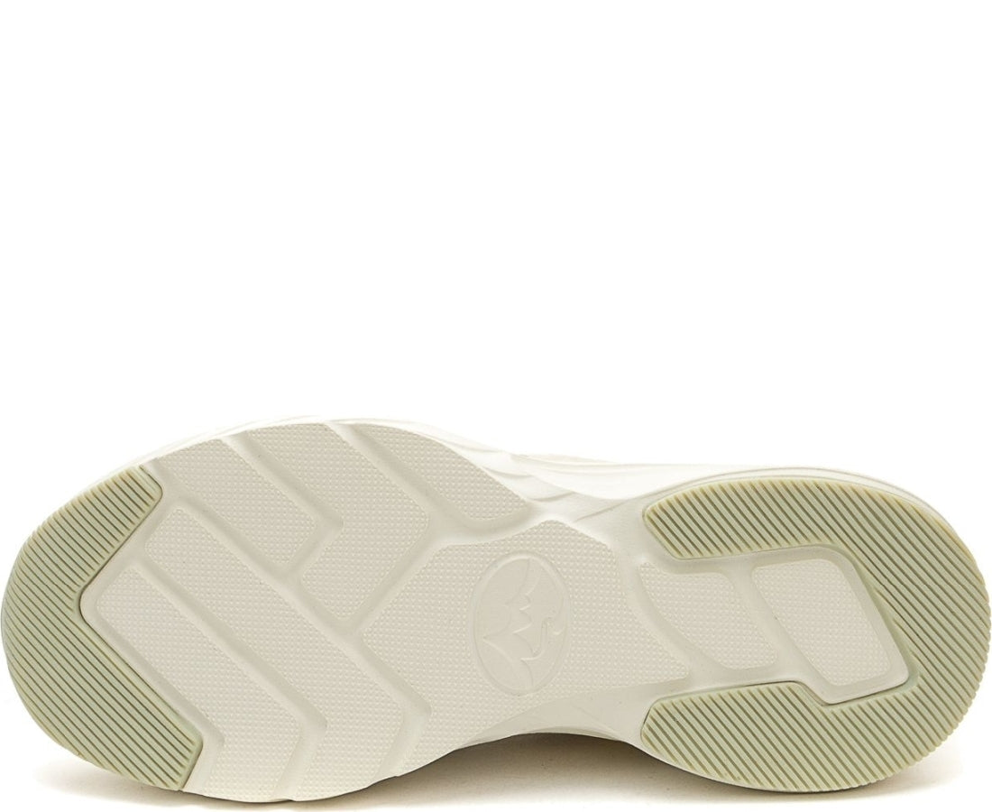 beige casual closed sneakers