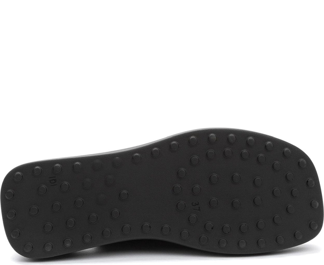 black casual open sandals