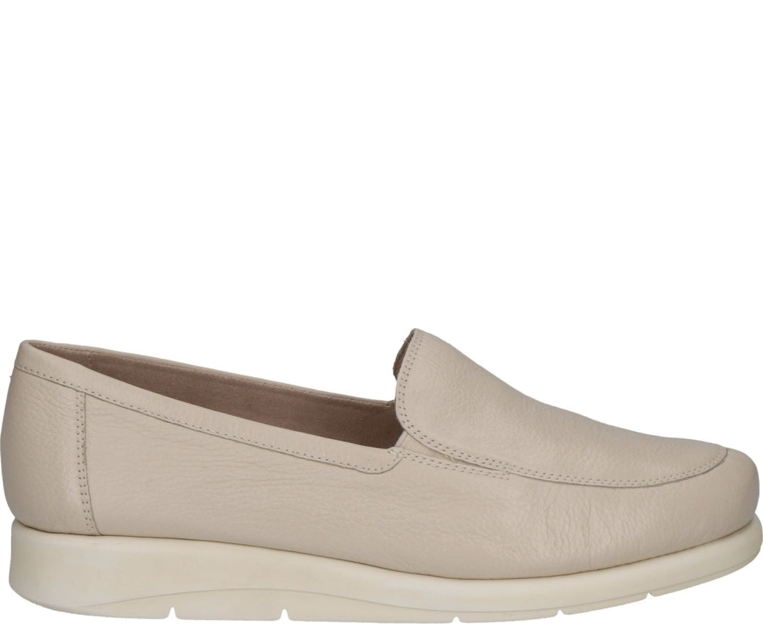 beige casual closed loafers