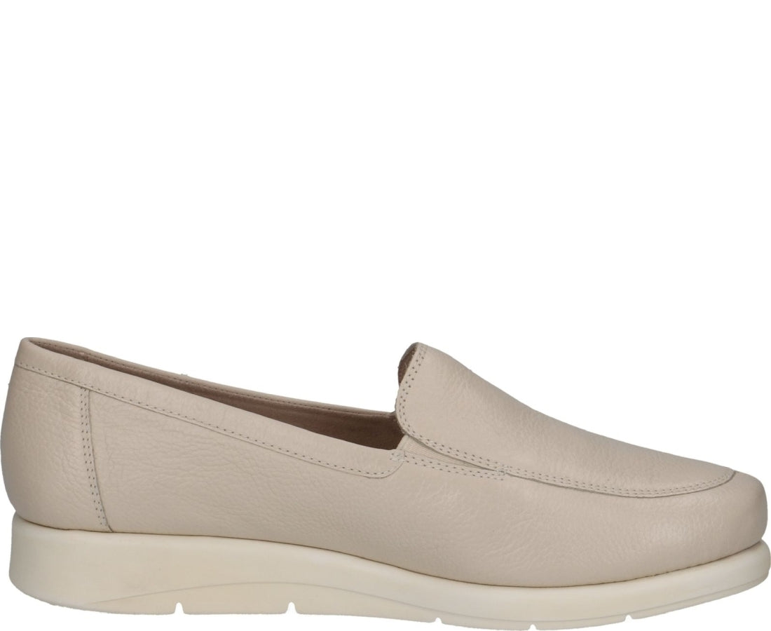 beige casual closed loafers
