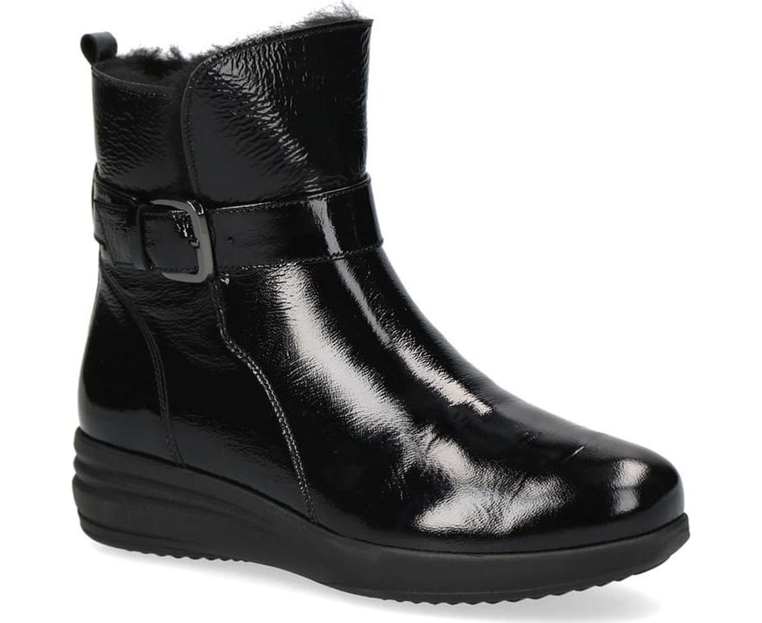 black casual closed booties