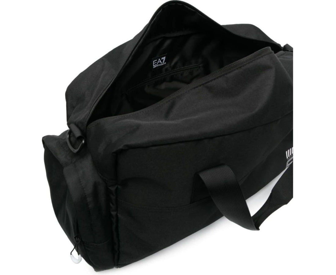 black casual gym bag