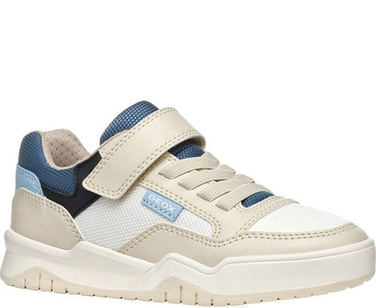 perth leisure trainers