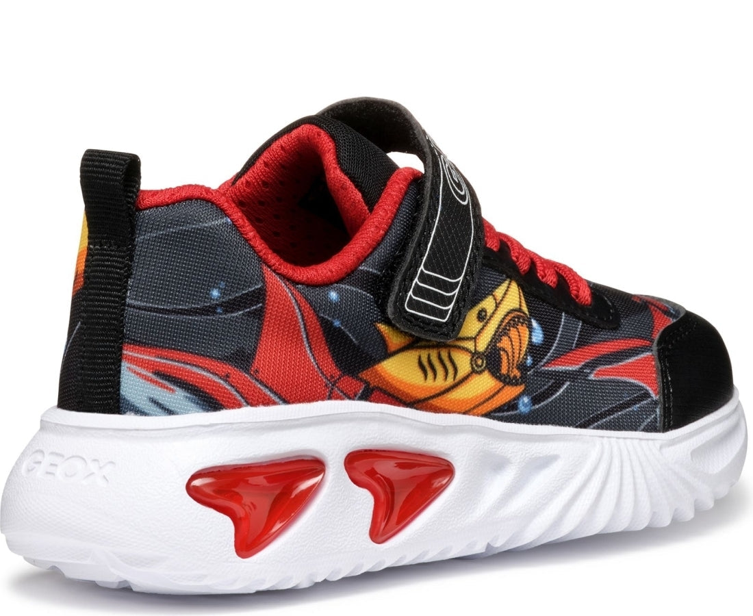 assister leisure trainers