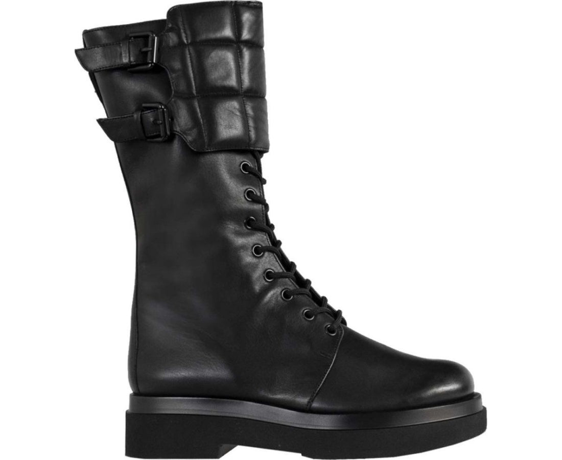 Influencer Black Booties