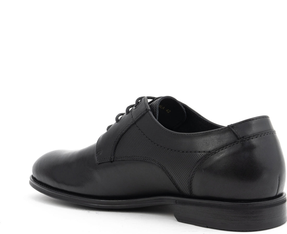 black classic closed formal