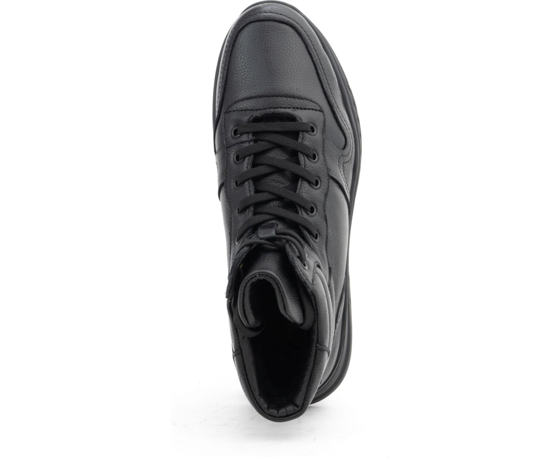 leisure shoes black