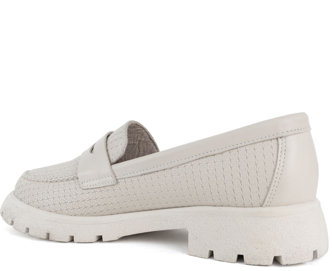 beige casual closed loafers