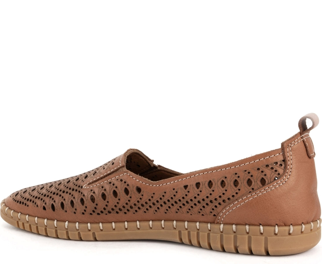 brown casual closed ballerinas