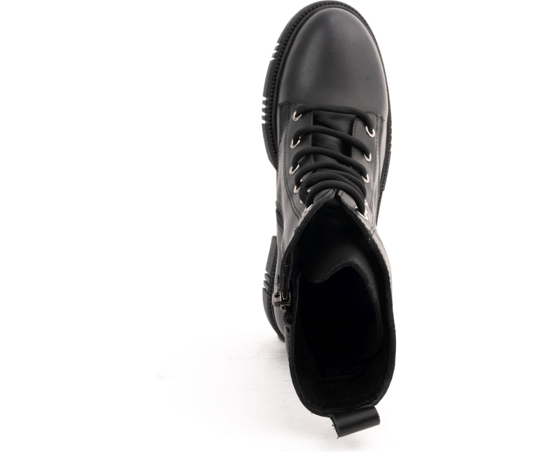 black casual closed booties