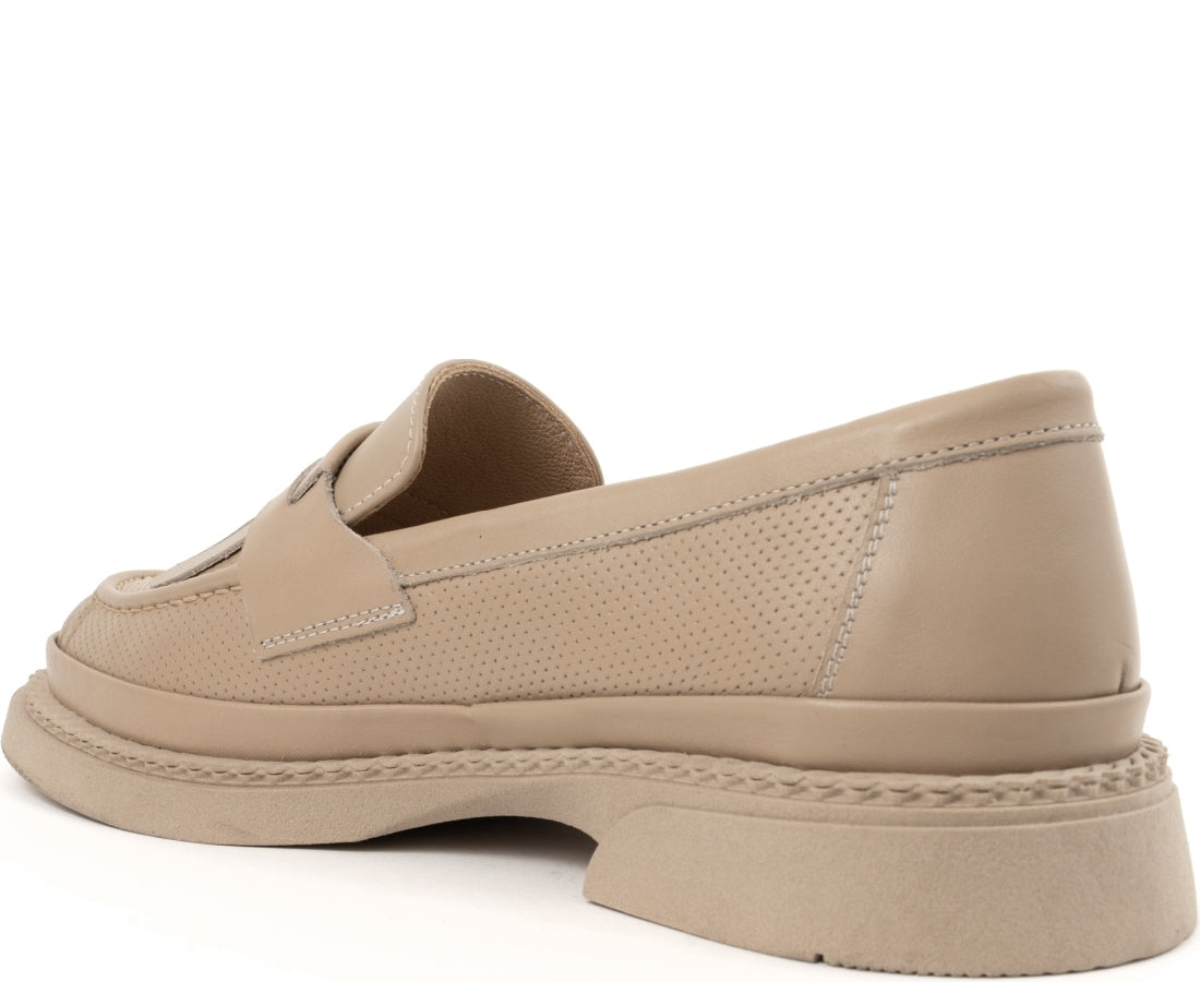 beige casual closed loafers