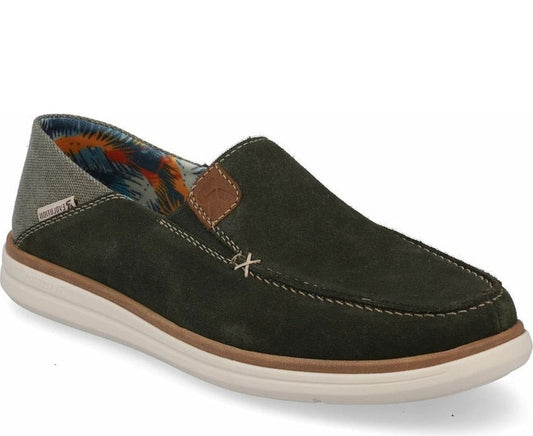 green casual closed mocasins