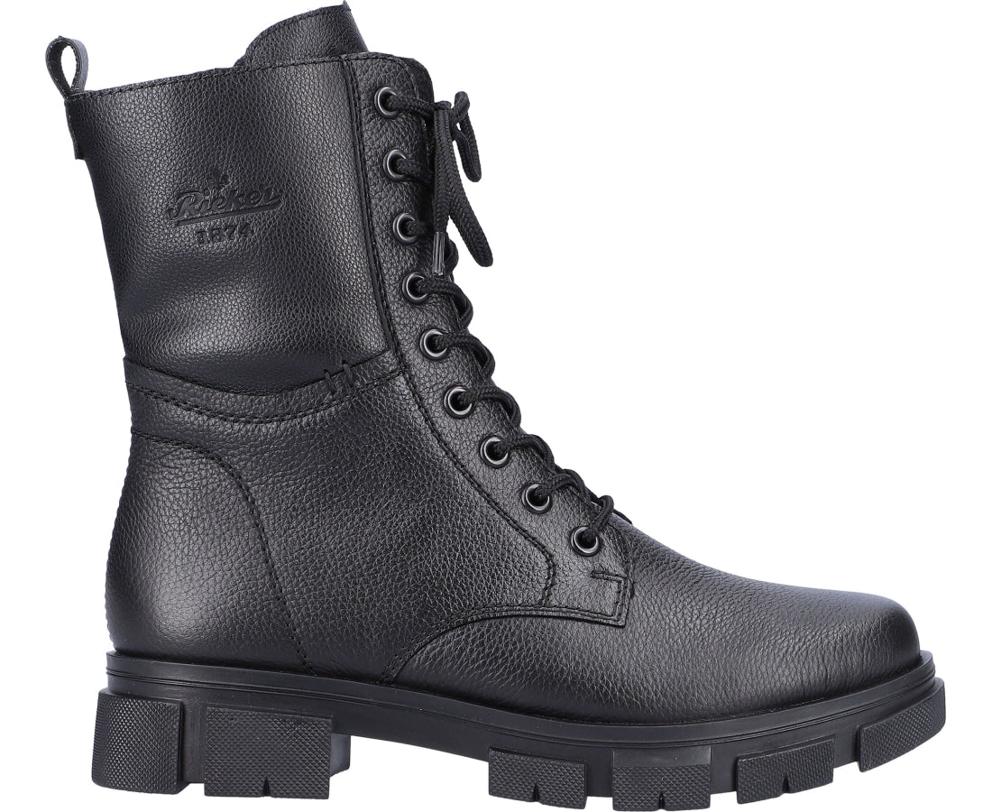 black casual closed booties