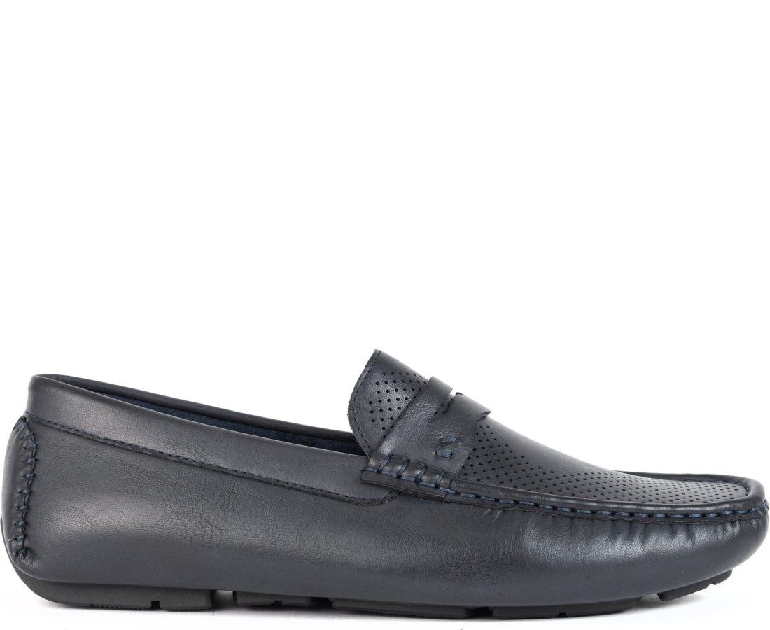 blue elegant closed mocassins