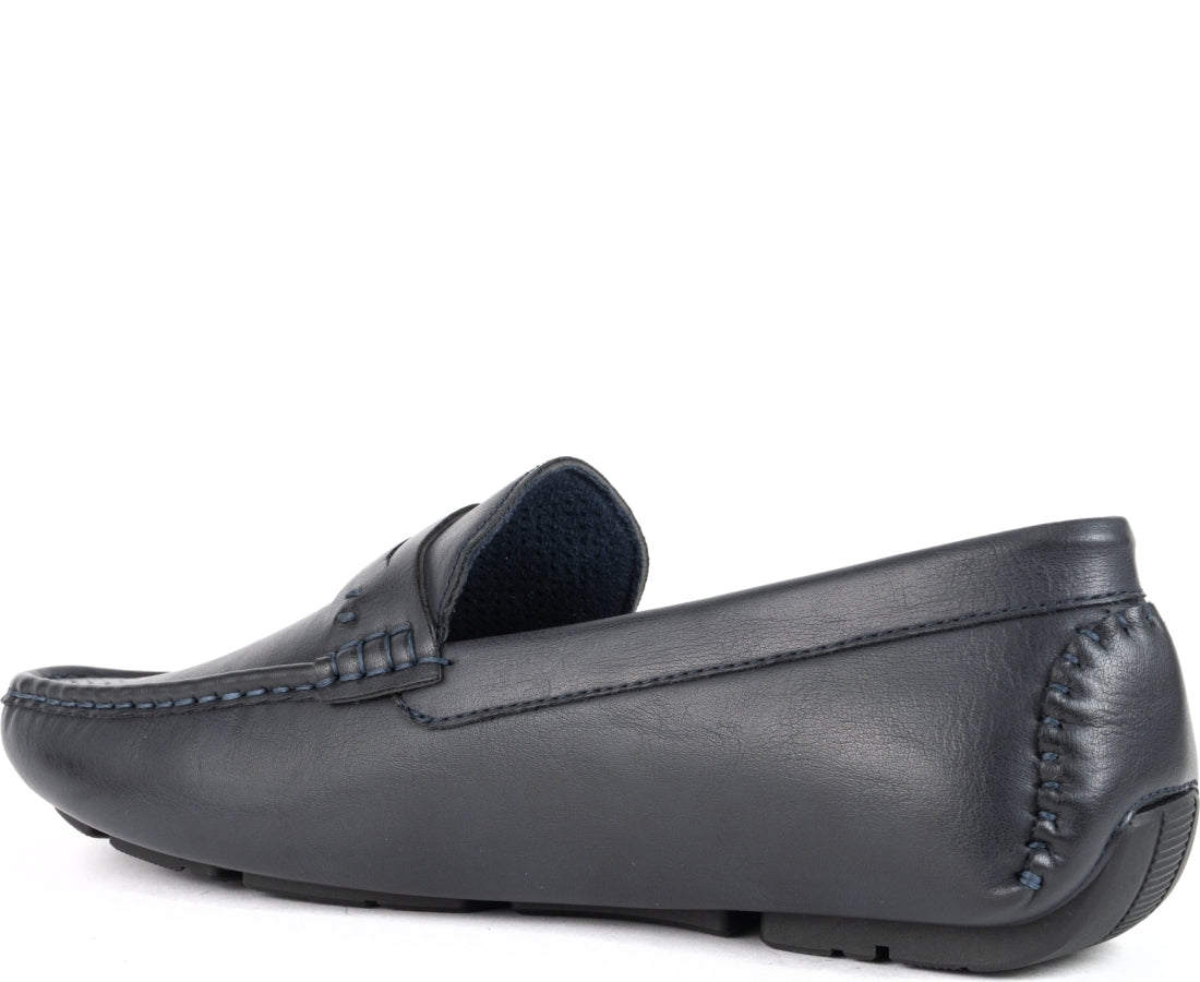 blue elegant closed mocassins