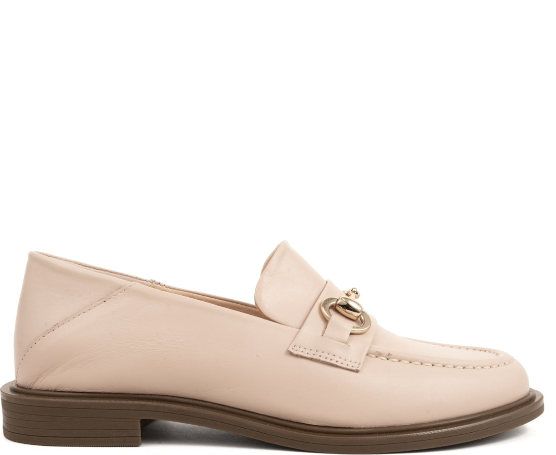 beige casual closed loafers