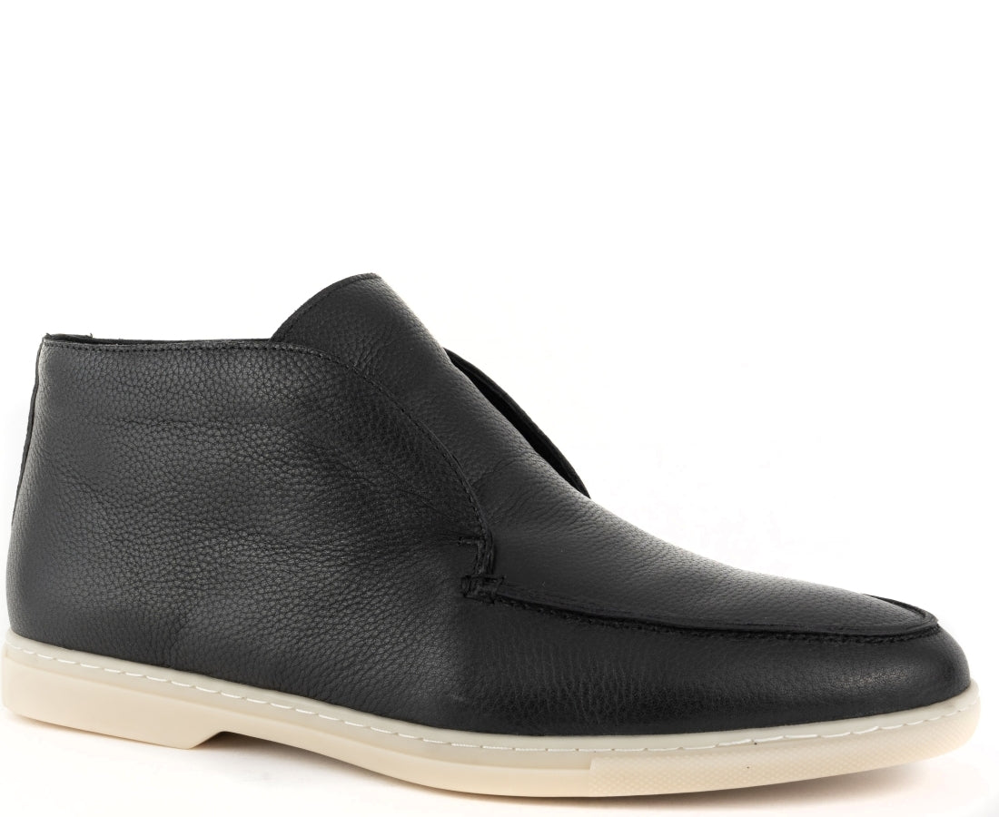 leisure shoes black