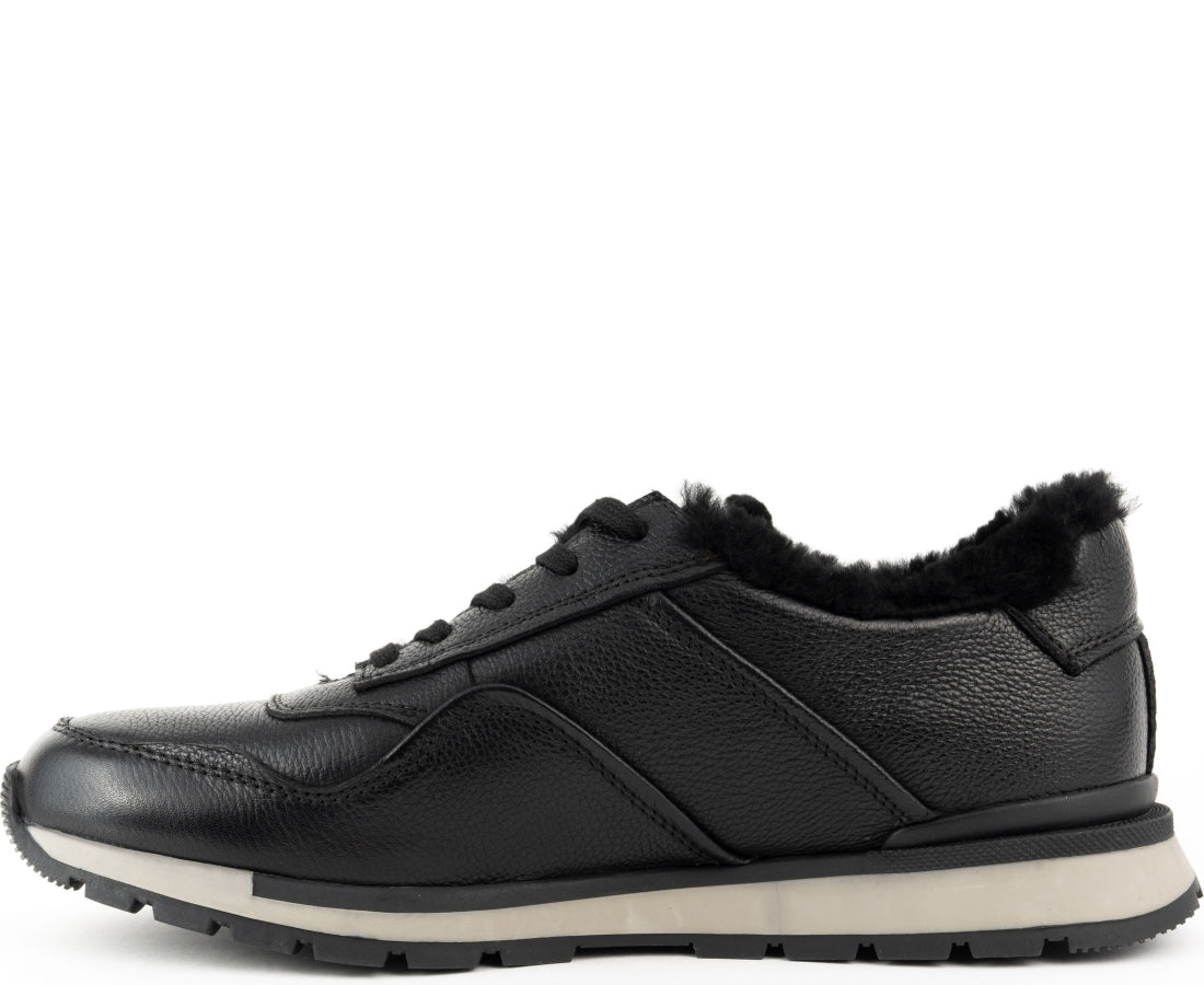 leisure shoes black