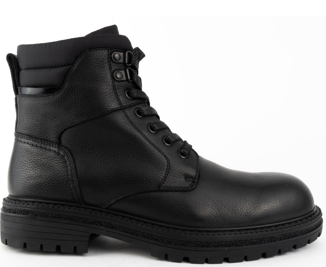 black classic closed formal