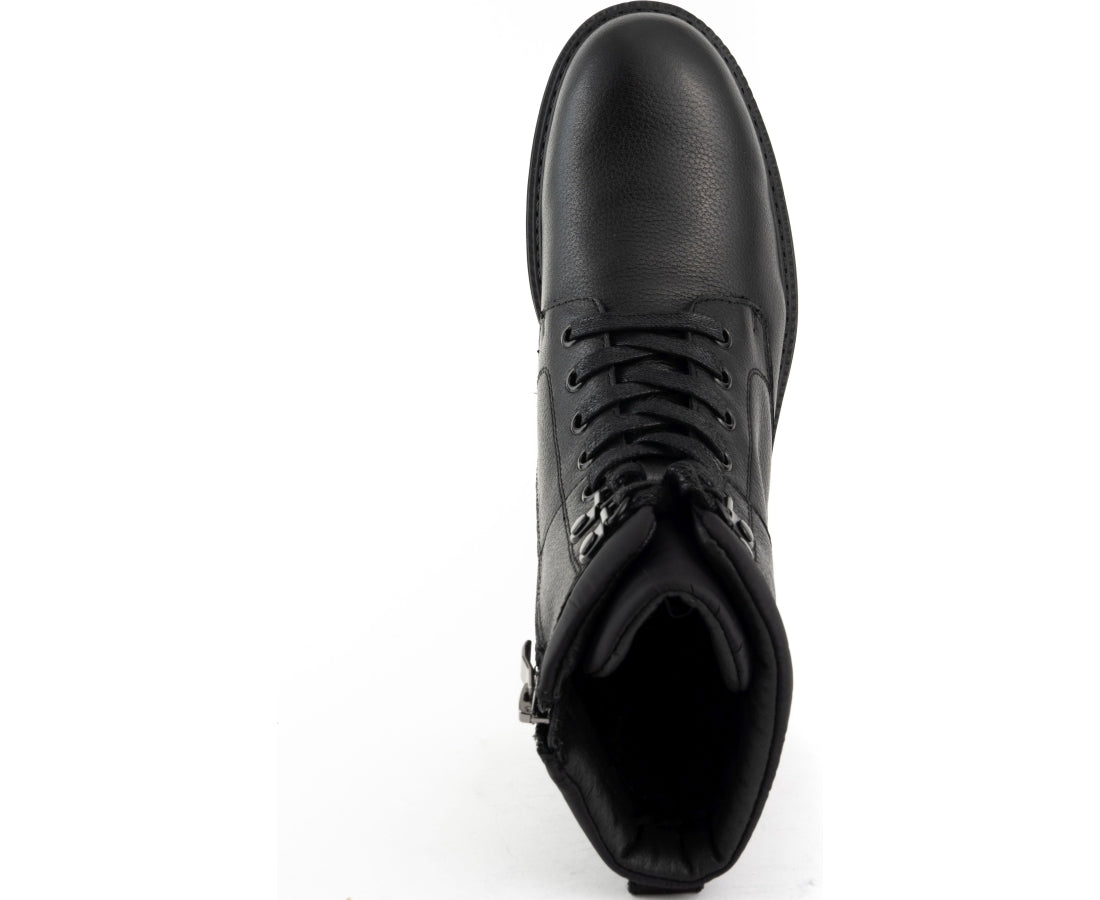 black classic closed formal