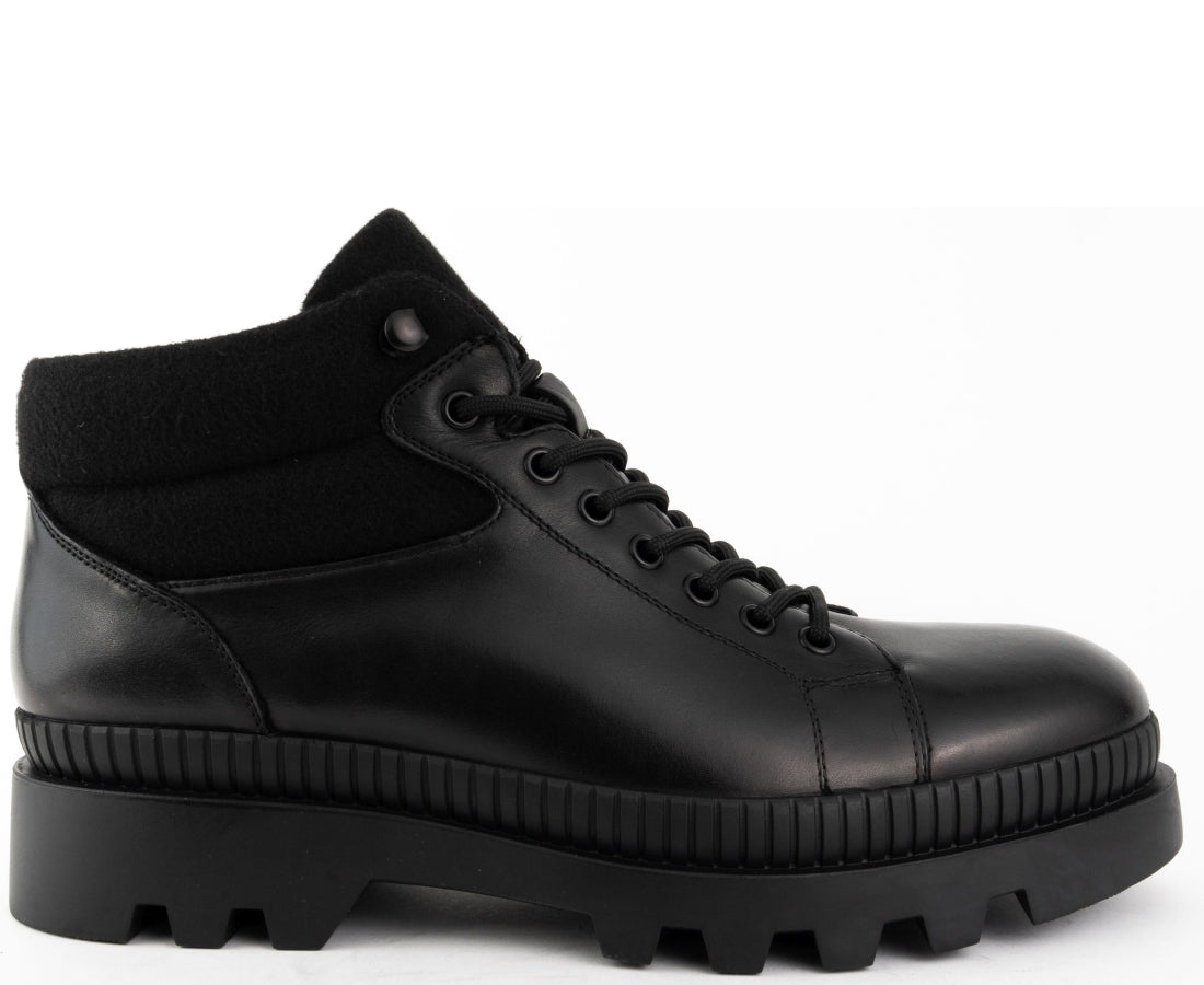 black casual closed booties