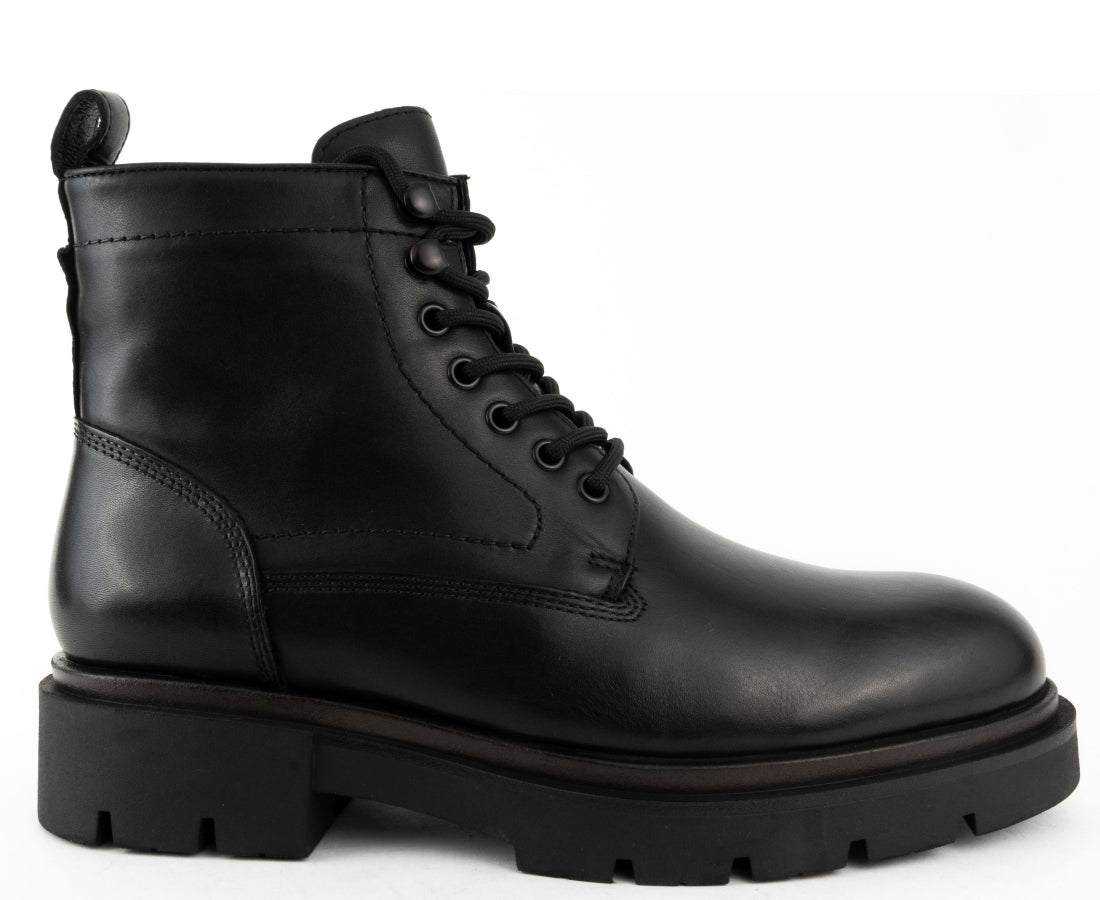 black casual closed booties