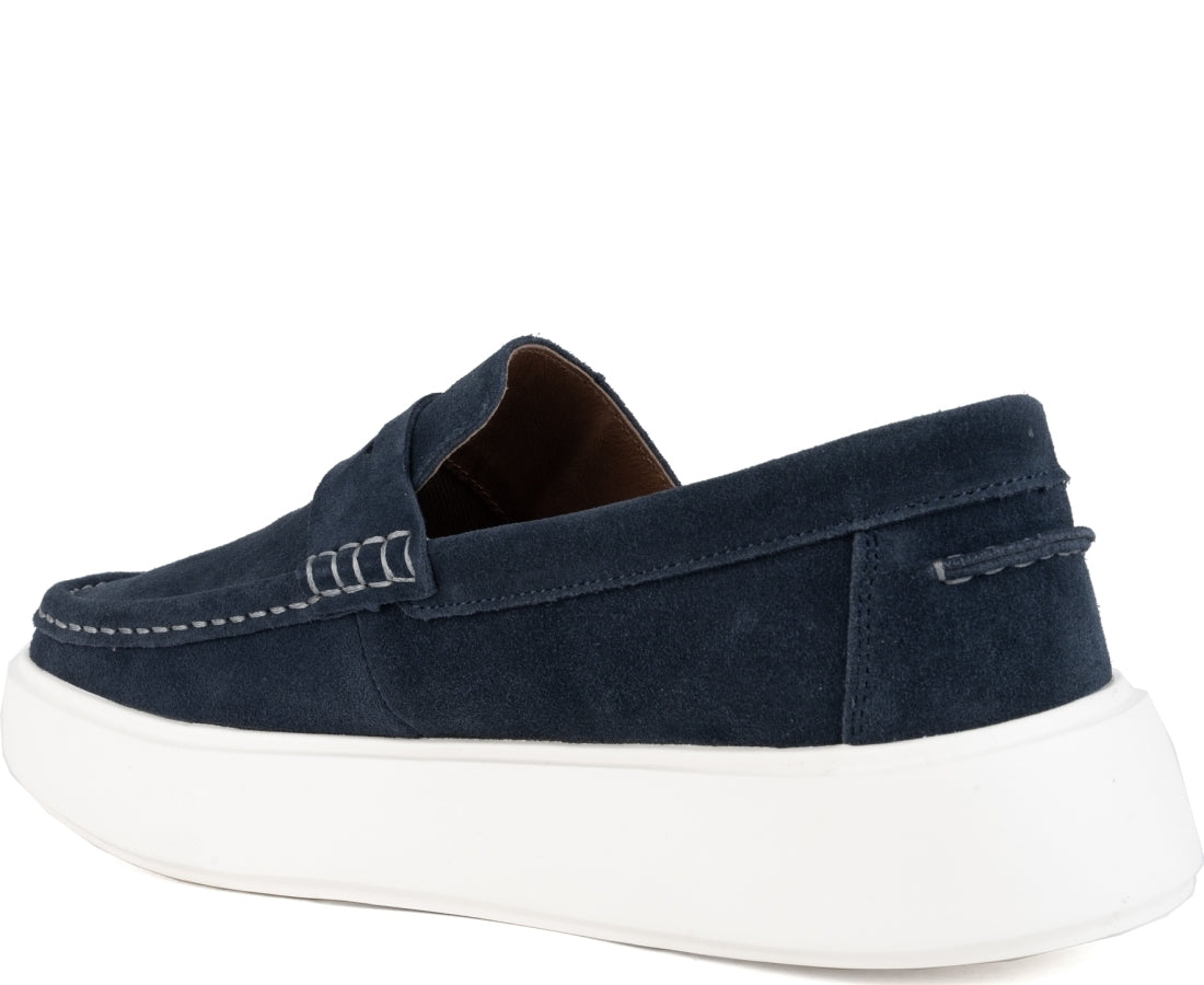 blue casual closed mocasins