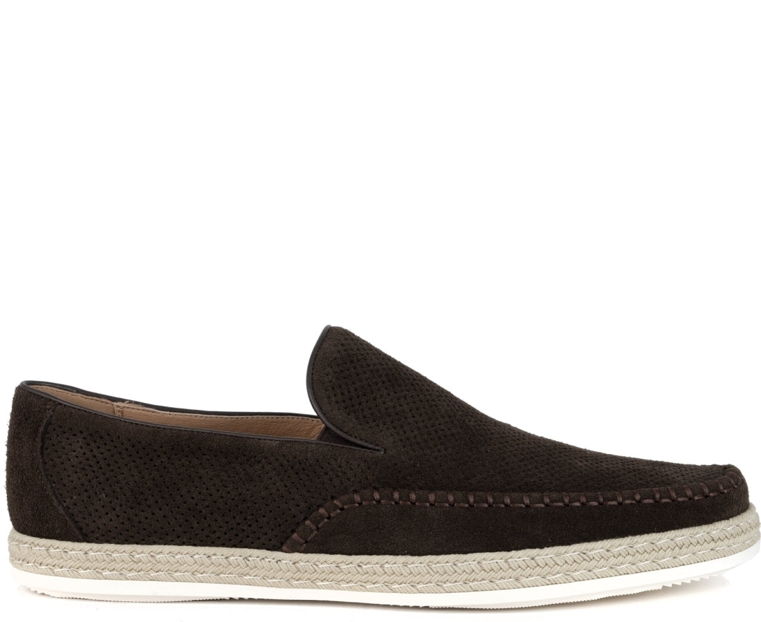 brown casual closed mocasins