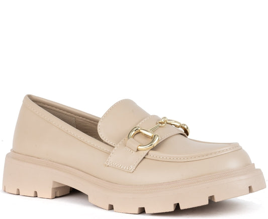 beige elegant closed loafers