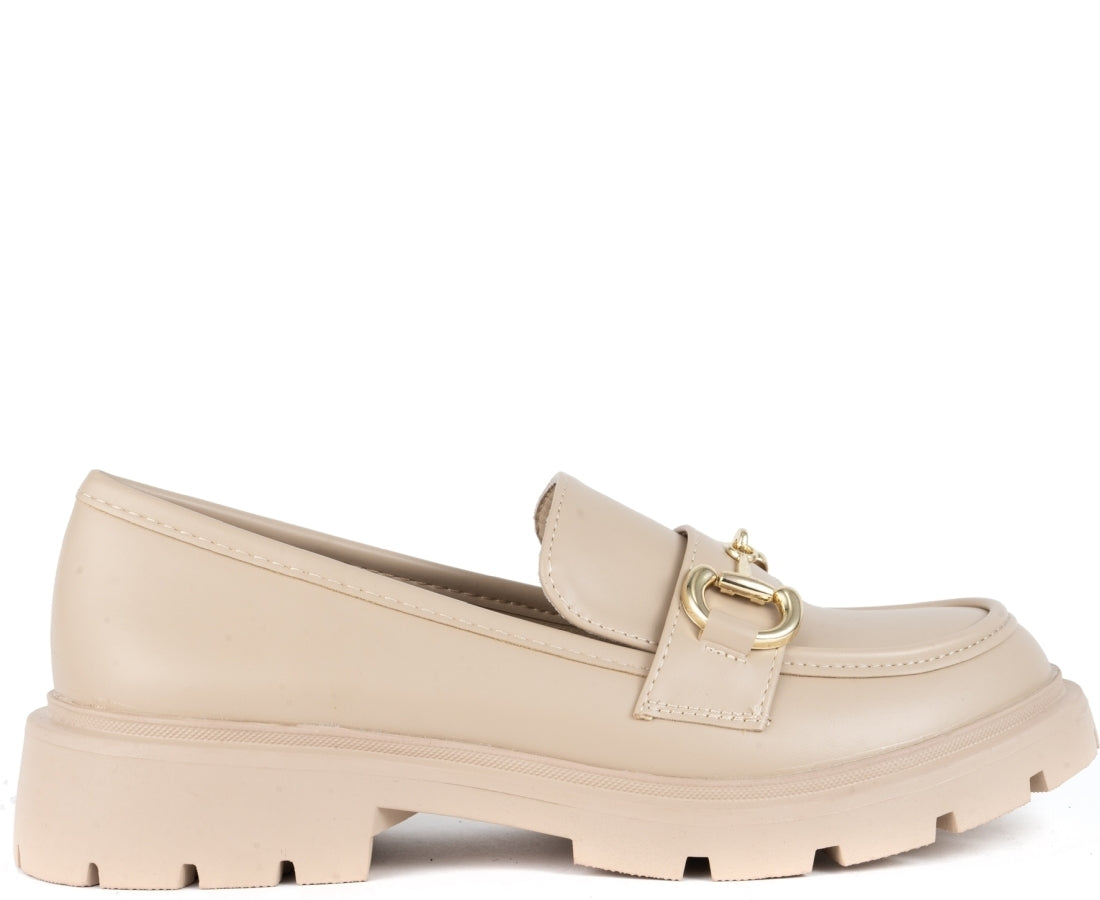 beige elegant closed loafers