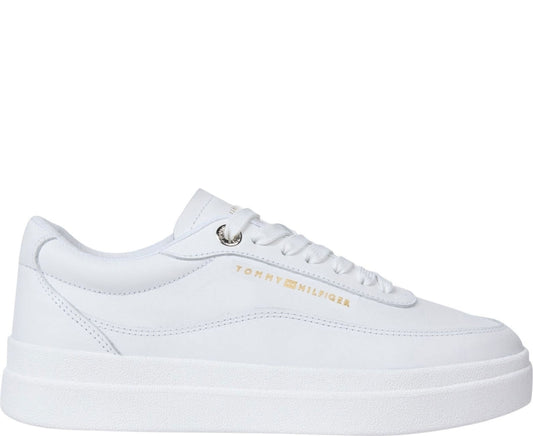 modern court sneaker