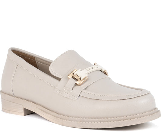 beige casual closed loafers