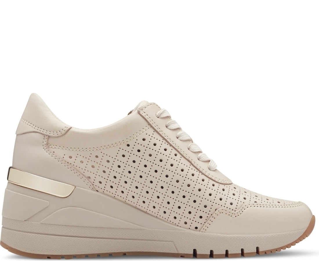 leisure trainers