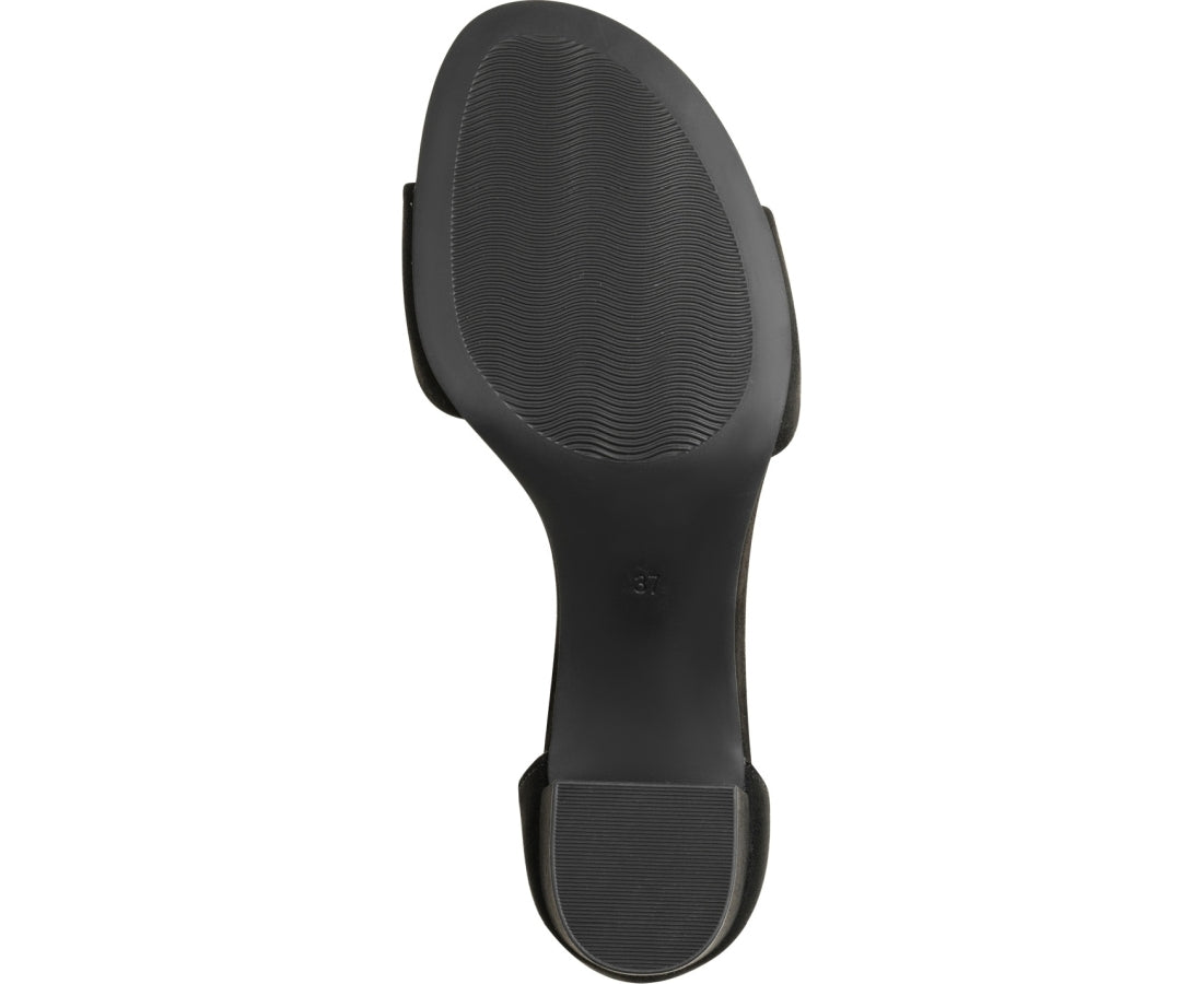pumped sandals