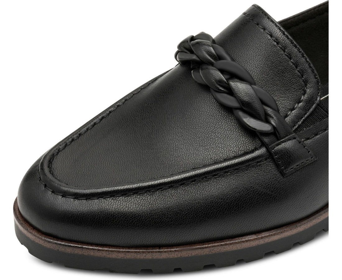 black casual closed slipper