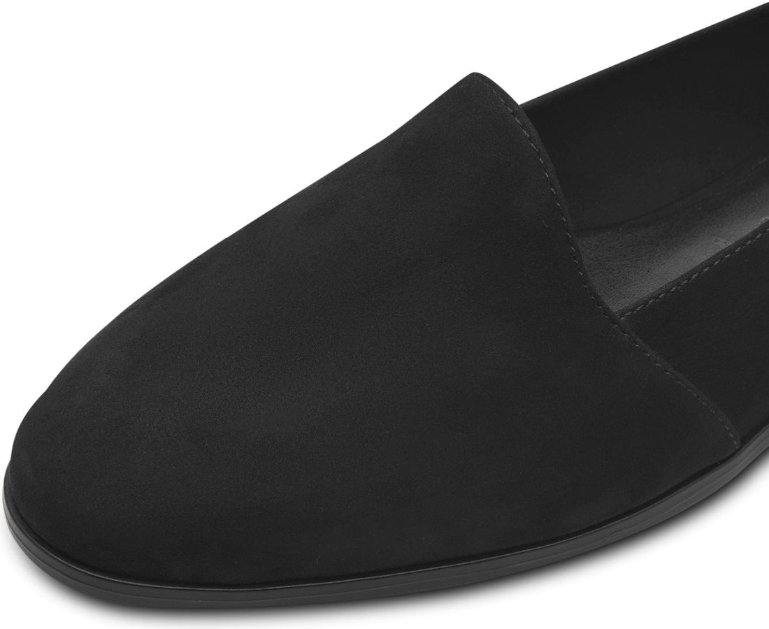 black casual closed slipper