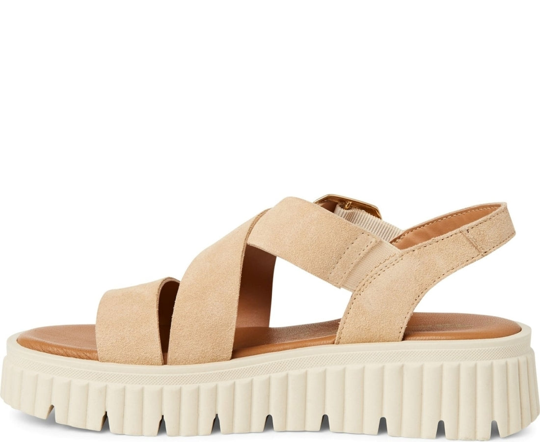 wedge/plat sandals