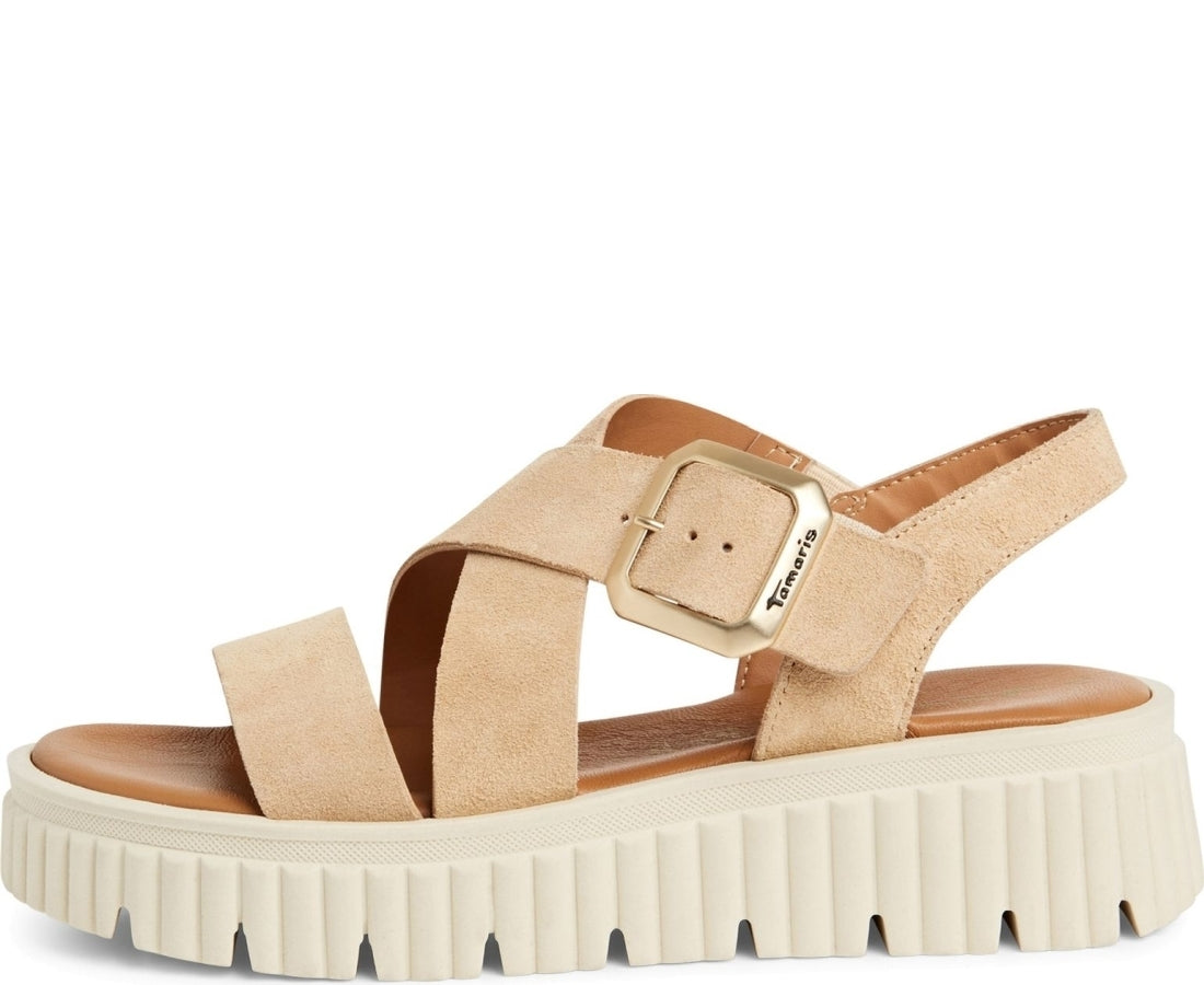 wedge/plat sandals
