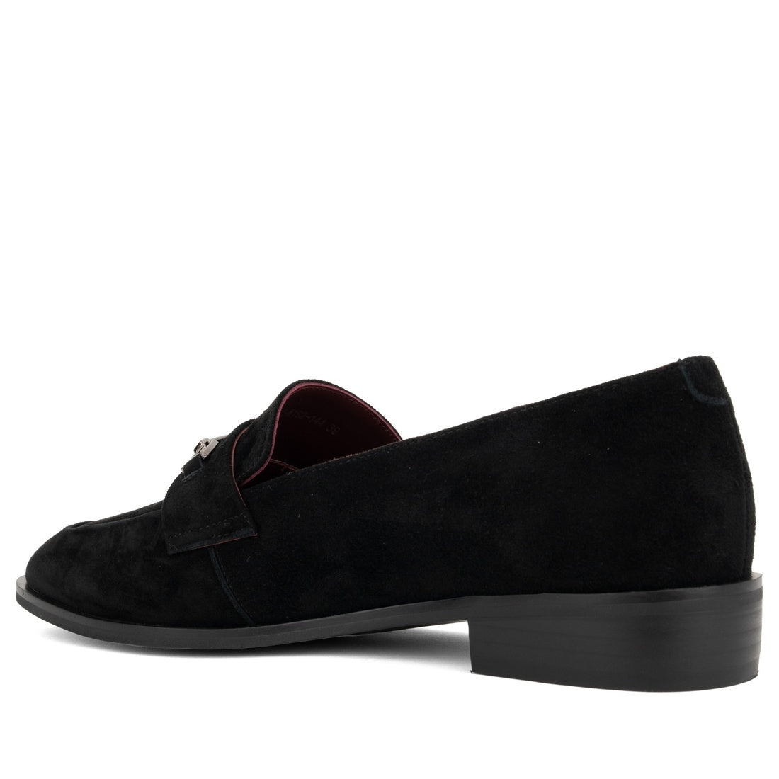 black casual closed loafers