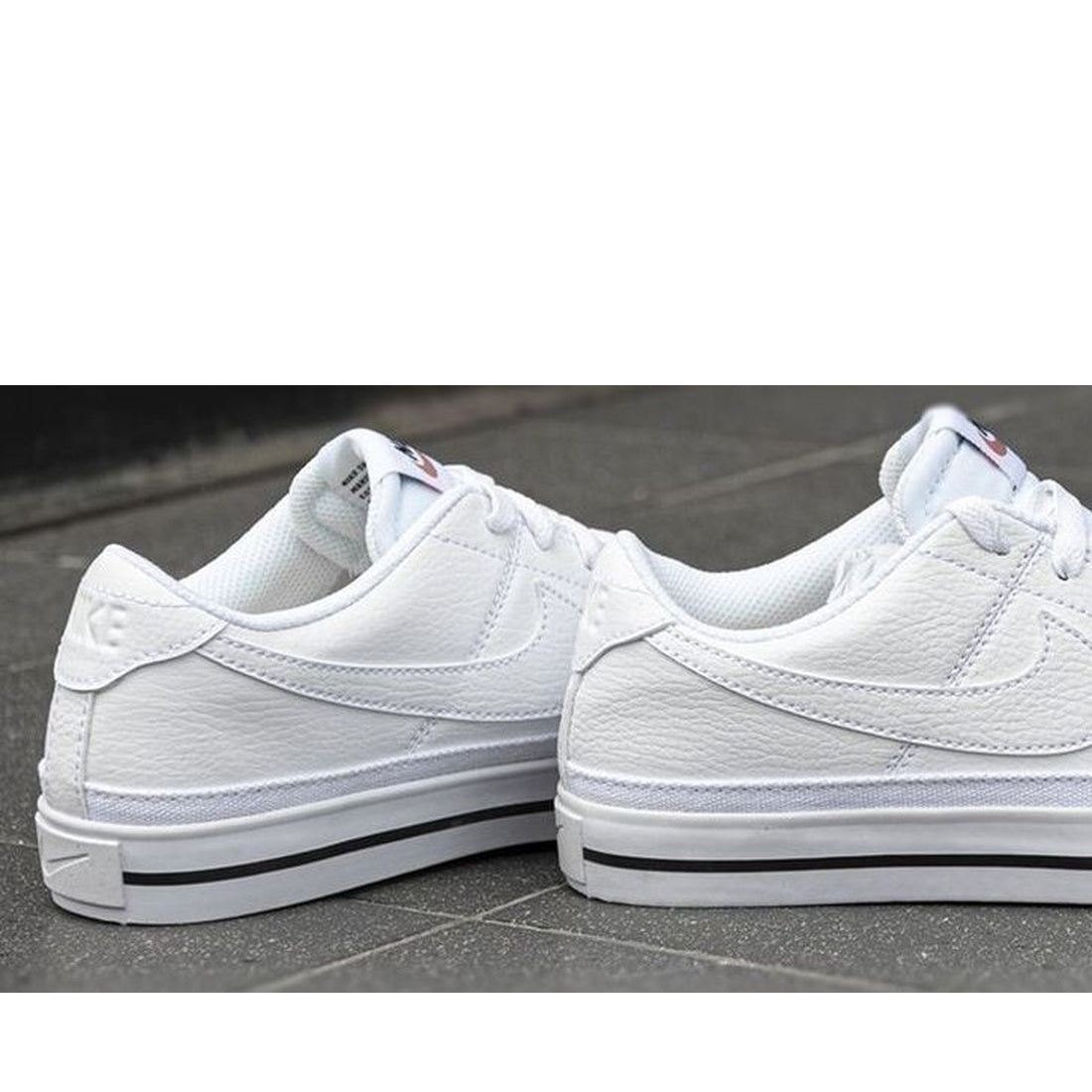 court legacy trainers