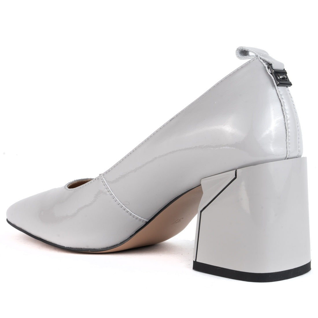 grey elegant closed pumps