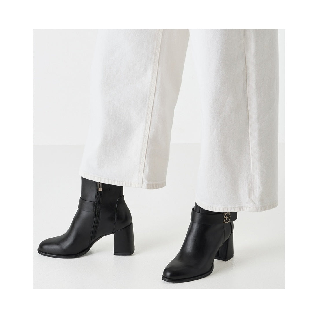 black casual closed booties