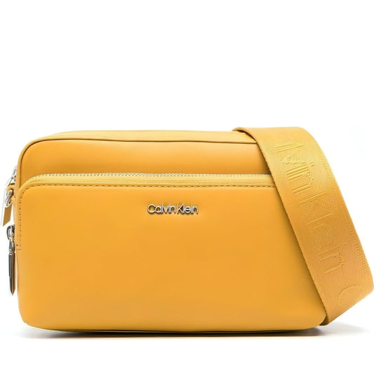 Calvin Klein womens monarch gold must camera bag w/pckt lg | Vilbury London