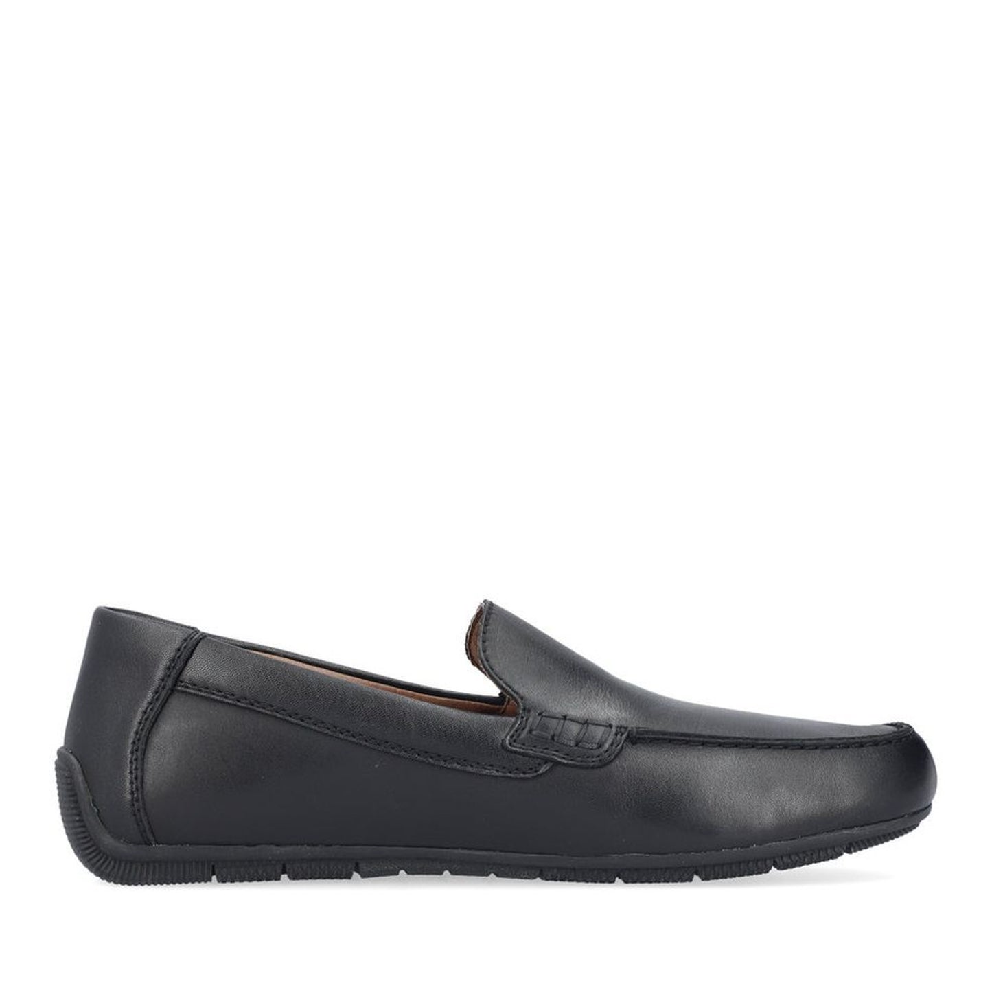 black classic closed mocasins