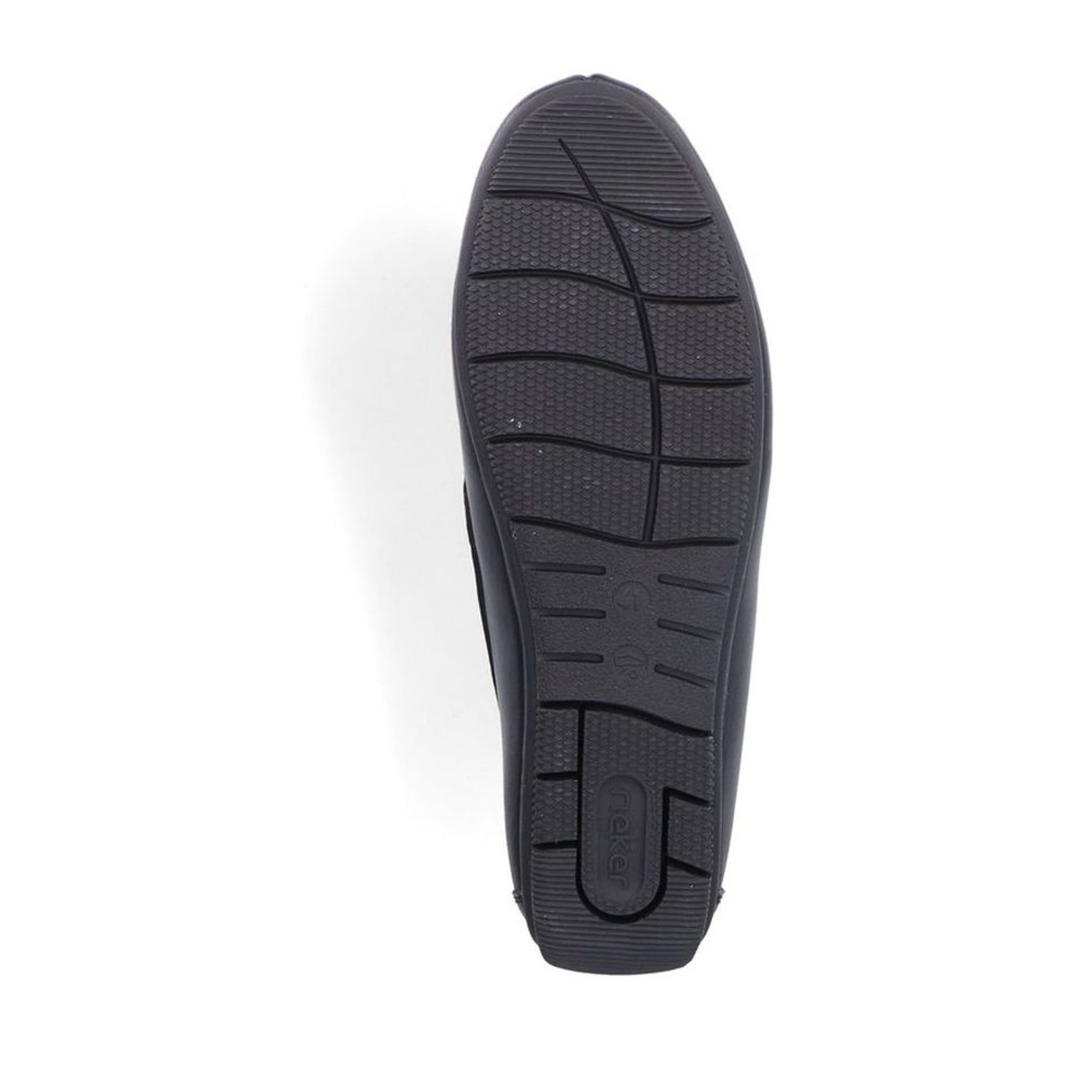 black classic closed mocasins
