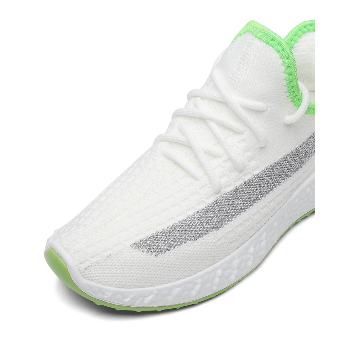white casual closed sneakers